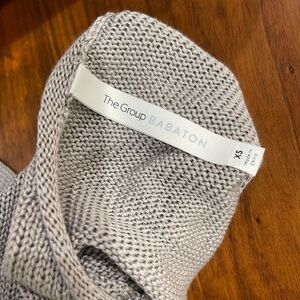 Women’s cropped Sweater XS - The Group Babaton